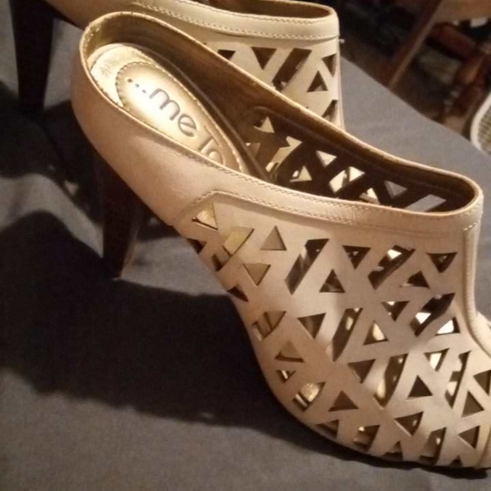 Me Too. Open toe heels.
